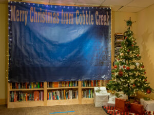 Montrose Enjoys the Holiday Season