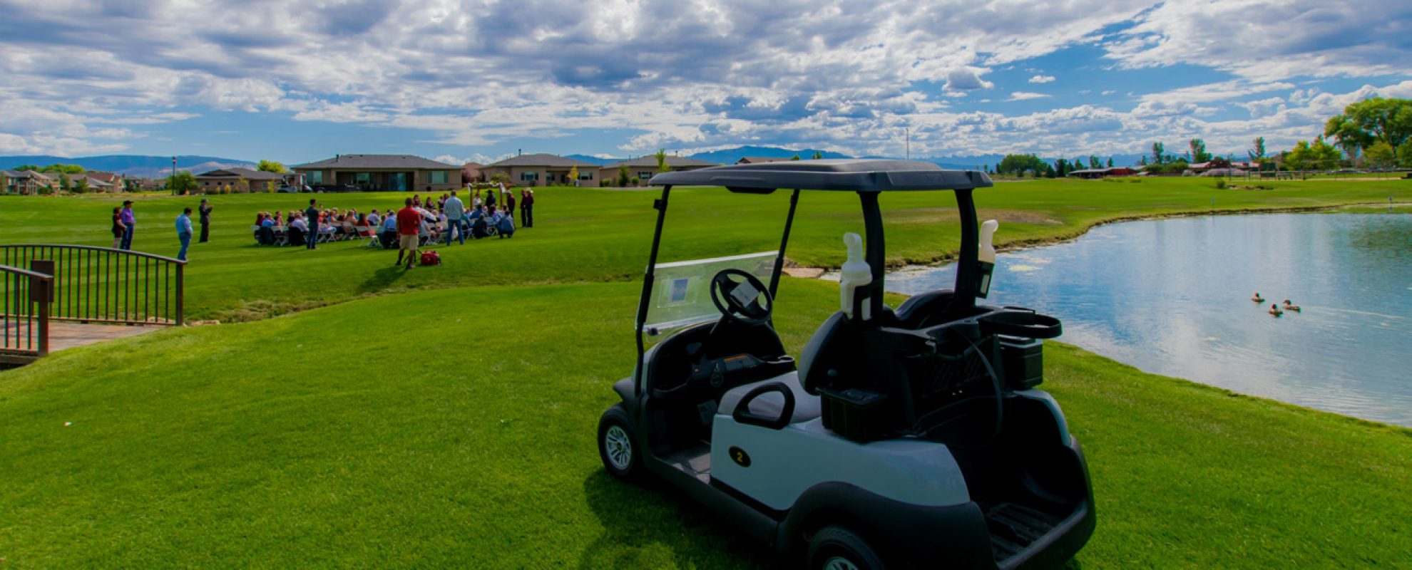 CC_1280x720_golf_cart
